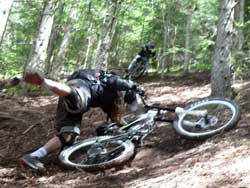 cycles et nature a vallnord pour la dh cup